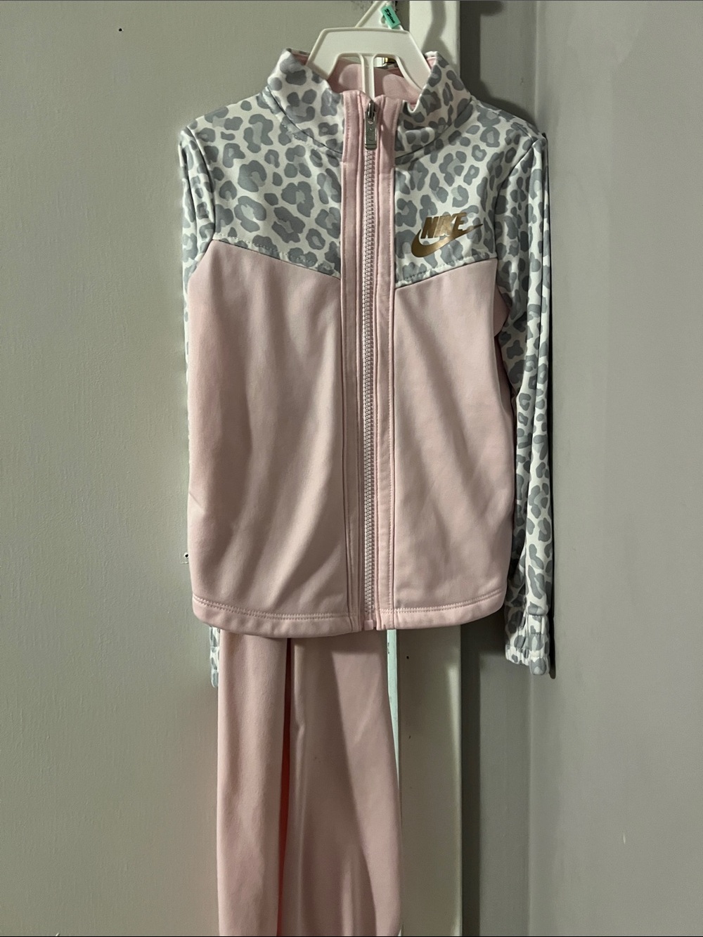 Nike Pink and Gray Leopard Kids Matching Set